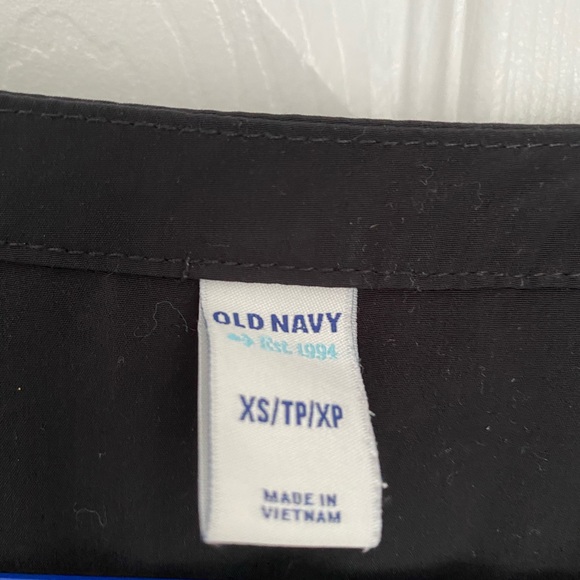 Old navy dress - Picture 2 of 5